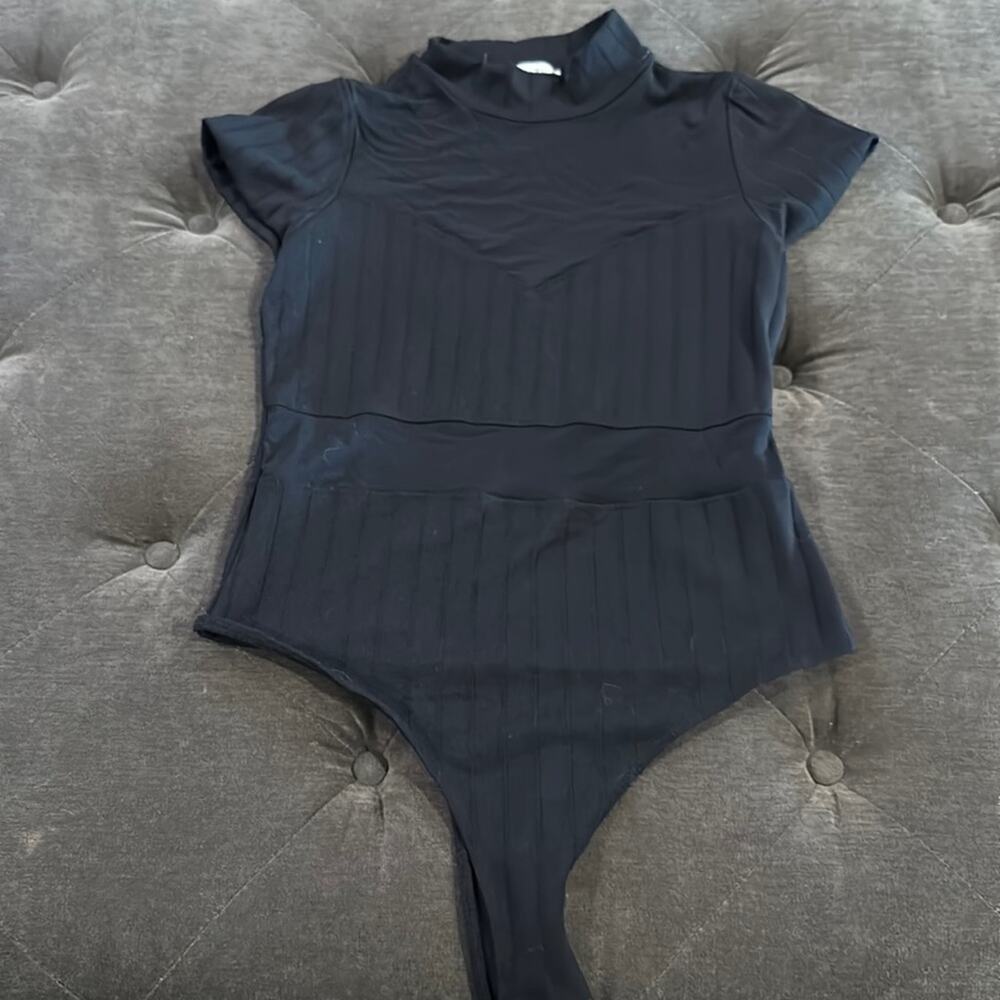 Bozzolo body suit size large